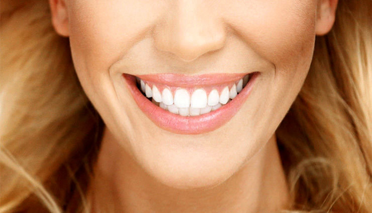 راز خانم هایی که همیشه دندان هایشان سفید و زیباست