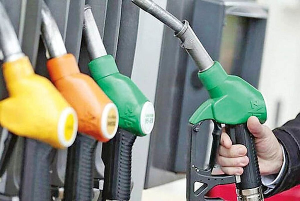 فوری: خبر خوش از سهمیه بنزین برای متقاضیان در روز یکشنبه